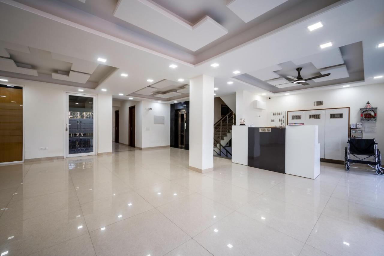 The Palms Inn I Near Medanta Medicity I Sec-38 Γκουργκάον Εξωτερικό φωτογραφία
