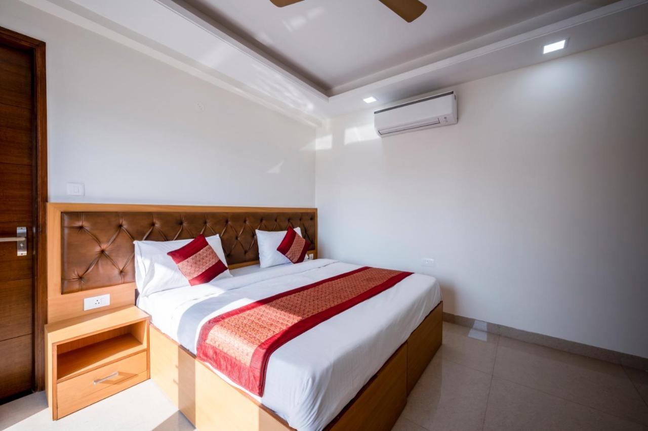 The Palms Inn I Near Medanta Medicity I Sec-38 Γκουργκάον Εξωτερικό φωτογραφία