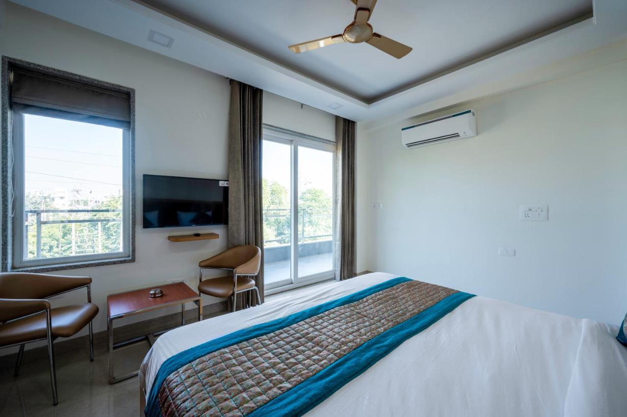 The Palms Inn I Near Medanta Medicity I Sec-38 Γκουργκάον Εξωτερικό φωτογραφία